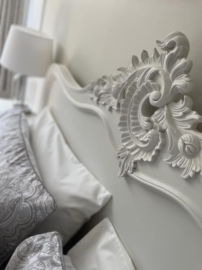 Woodland House B & B Wimborne Minster Extérieur photo