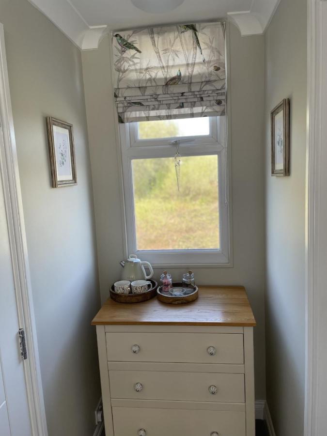 Woodland House B & B Wimborne Minster Extérieur photo